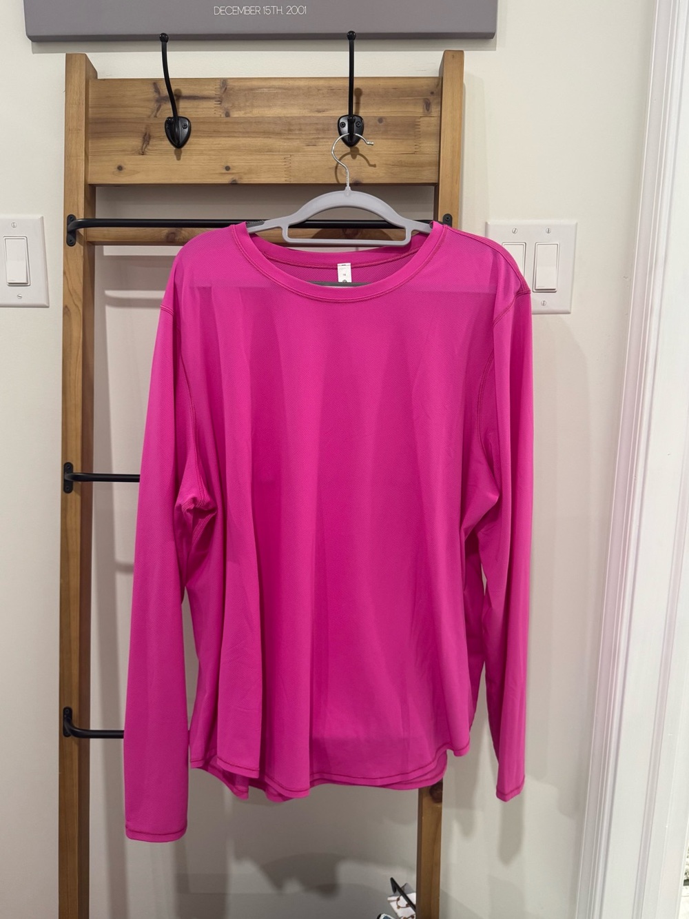 LuluLemon Women’s Long-Sleeve Active Top — Hot Pink